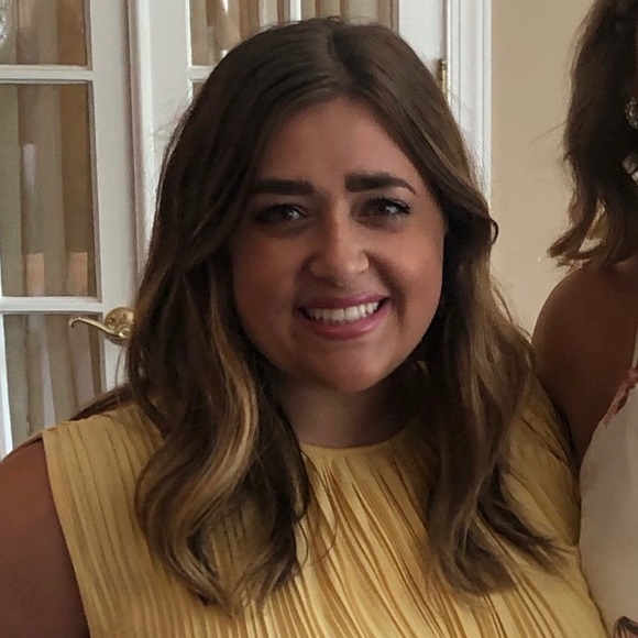 Meet your Posher, Allison - Picture 3 of 5